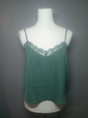 American Eagle Outfitters Green Lace Trim Camisole Crop Top